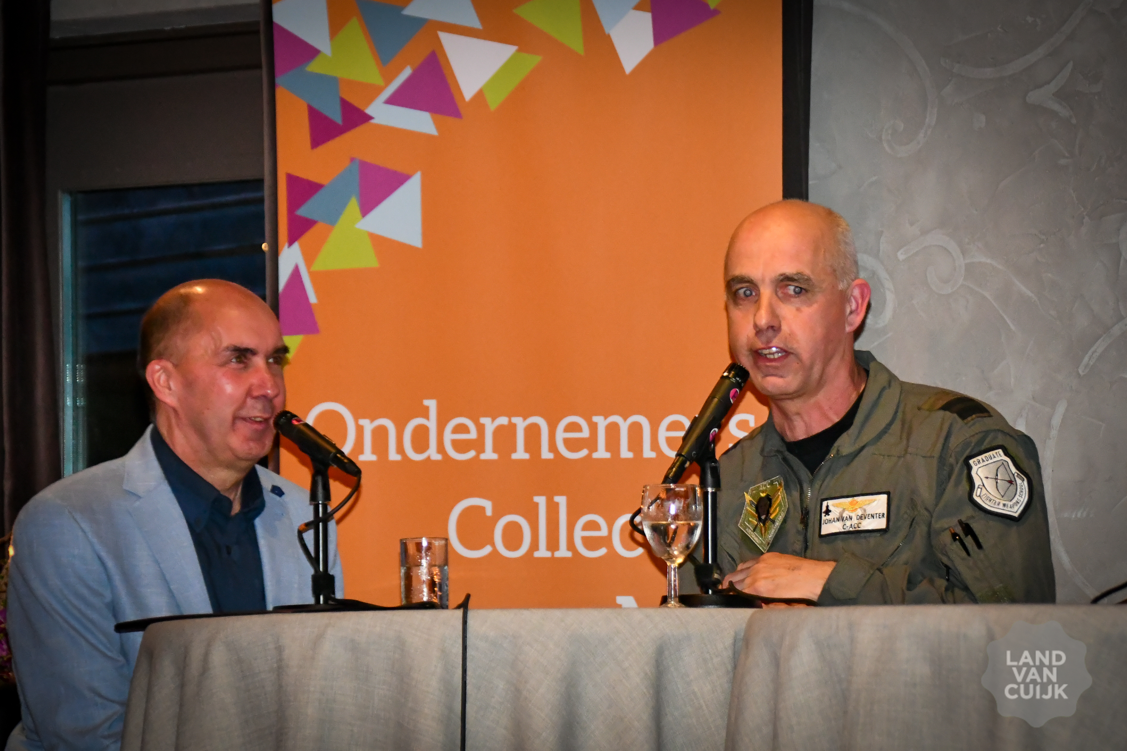 Gesprek met commandant en F35 vlieger Johan van Deventer van Vliegbasis Volkel in De Neije Krant Pod